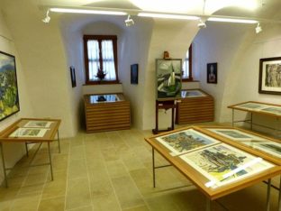 Blick in die Bildergalerie P1140127