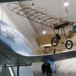 Altes Flugzeug im Verkehrsmuseum Dresden