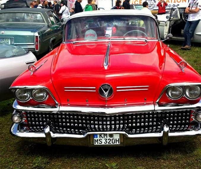 UScar rot 🥇 DresdenAusflug.de