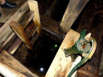 Abstieg mit Leiter P1230355