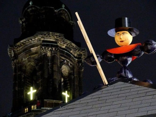 striezelmarkt dresden 12