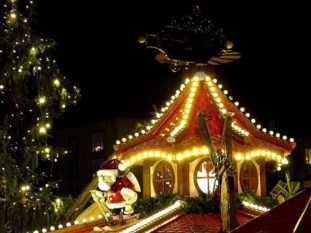 striezelmarkt dresden 18