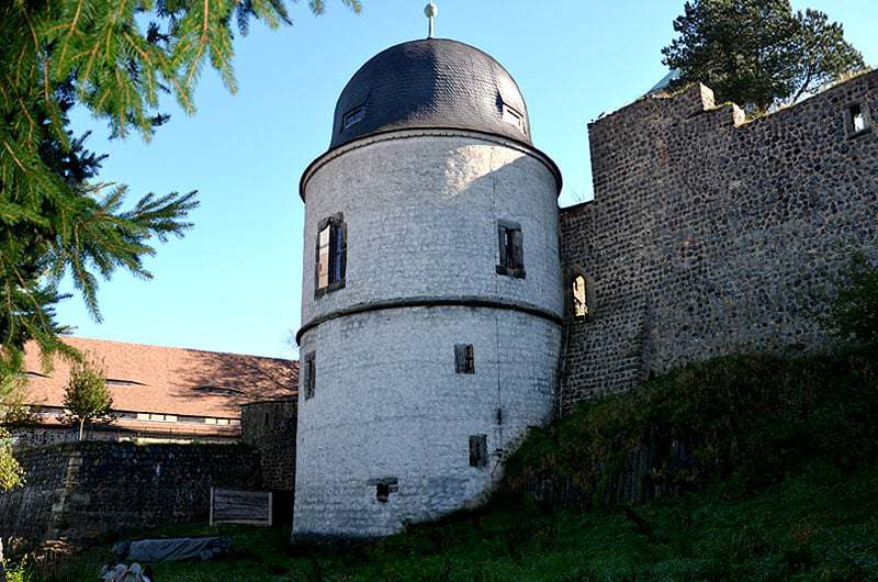 Kleiner Turm mit Kuppel