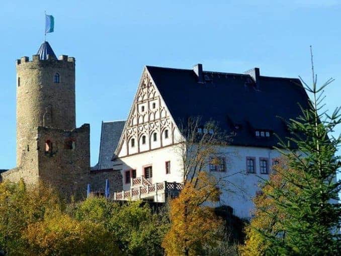 Burg Scharfenstein Seitenansicht