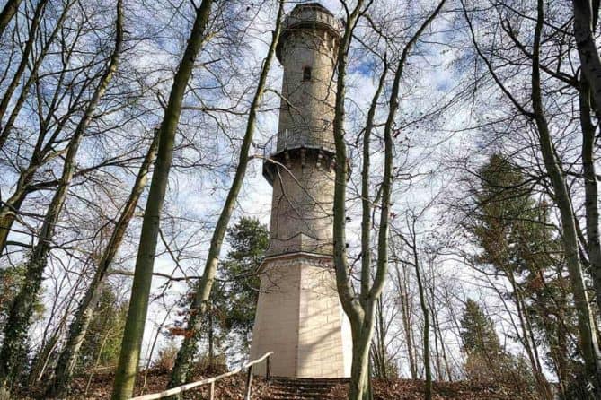 Koenig-Albert-Turm Weinböhla Gesamtansicht Koenig Albert Turm Weinboehla 4
