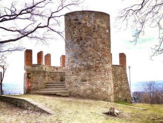 Weinböhla Wartturm Stufen Steine