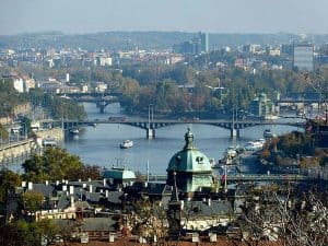 Moldau Fluss Brücken Schiffe Fähren