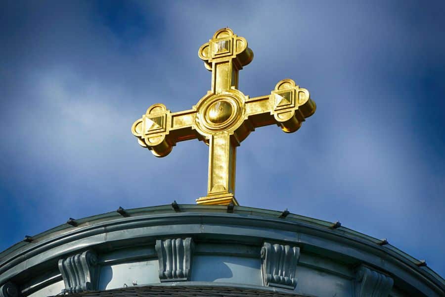 Goldenes Kreuz Urnenhain Tolkewitz Krematorium