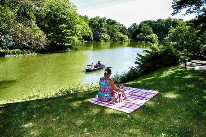 Picknick mit Blick auf den Carolasee