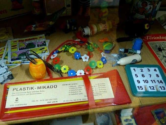 DDR Museum Spielzeug Mikado