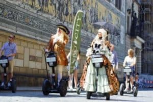 Stadtführung Dresden mit dem Segway + SEG-City bietet 5 verschiedene Segway Touren + Individuelle Touren möglich + Sollte jeder einmal gemacht haben