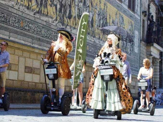 Stadtführung Dresden mit dem Segway + SEG-City bietet 5 verschiedene Segway Touren + Individuelle Touren möglich + Sollte jeder einmal gemacht haben