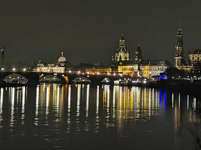 Dresden bei Nacht