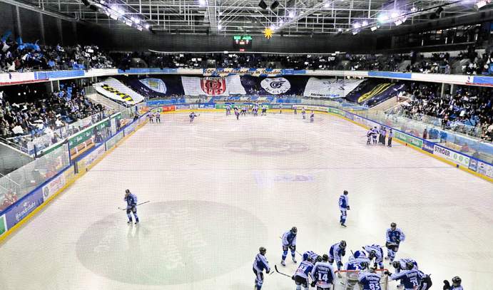 Eishockey in Dresden Bild: Michael Söckneck CC BY-SA 3.0