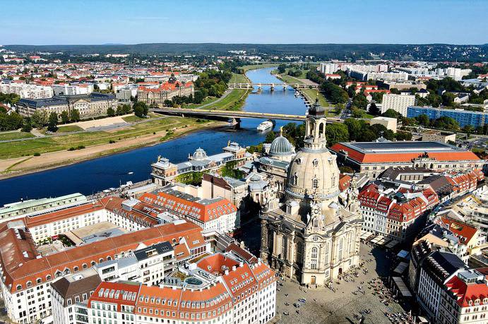 Dresden an der Elbe von oben