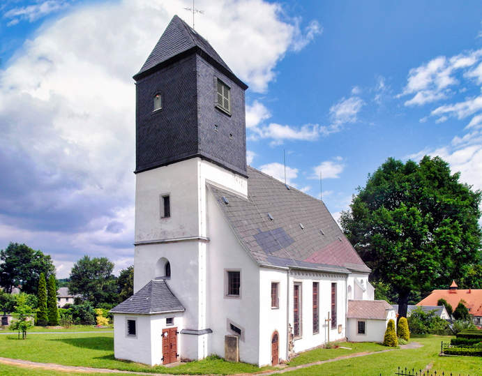 Romanische Kirche in Höckendorf