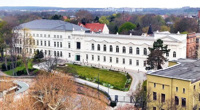 Ein Abstecher nach Halle (Saale): Geschichte, Kultur und ein gutes Bett für die Nacht Leopoldina